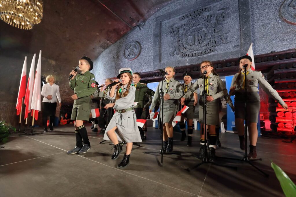 Obrazek artykułu Patriotycznie w wielickiej kopalni