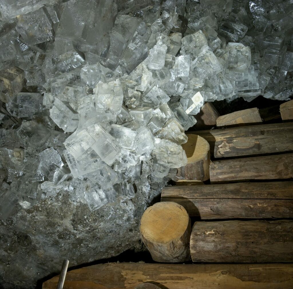Fragment Groty Kryształowej w wielickiej kopalni