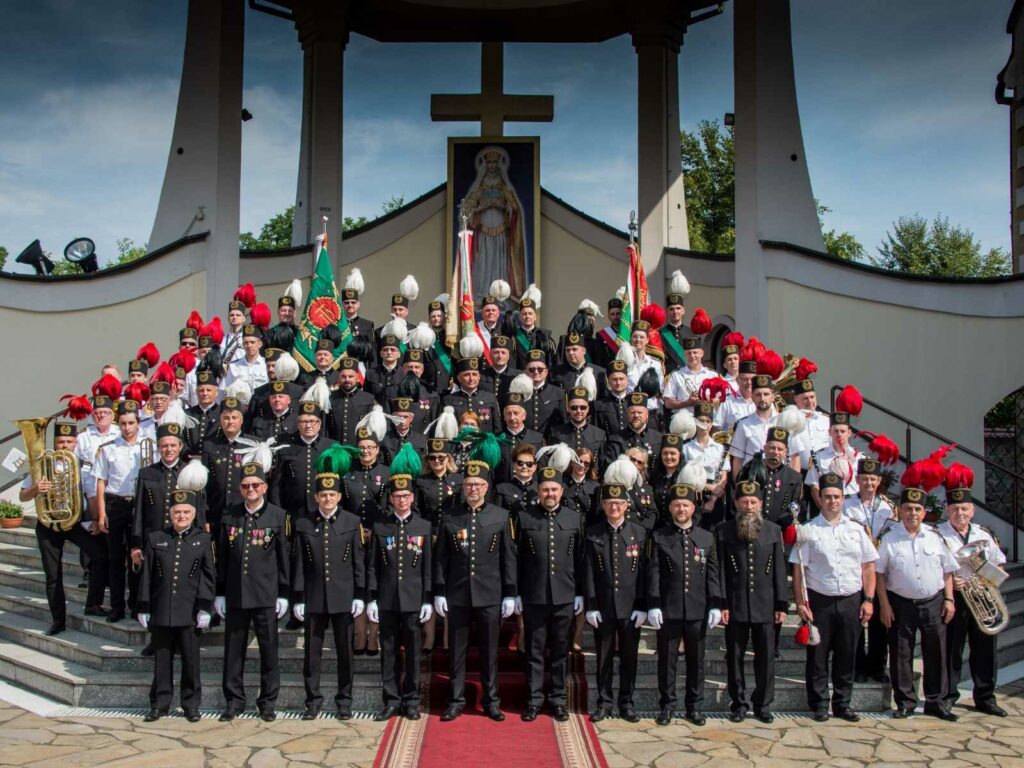 Uczestnicy pielgrzymki do Starego Sączu