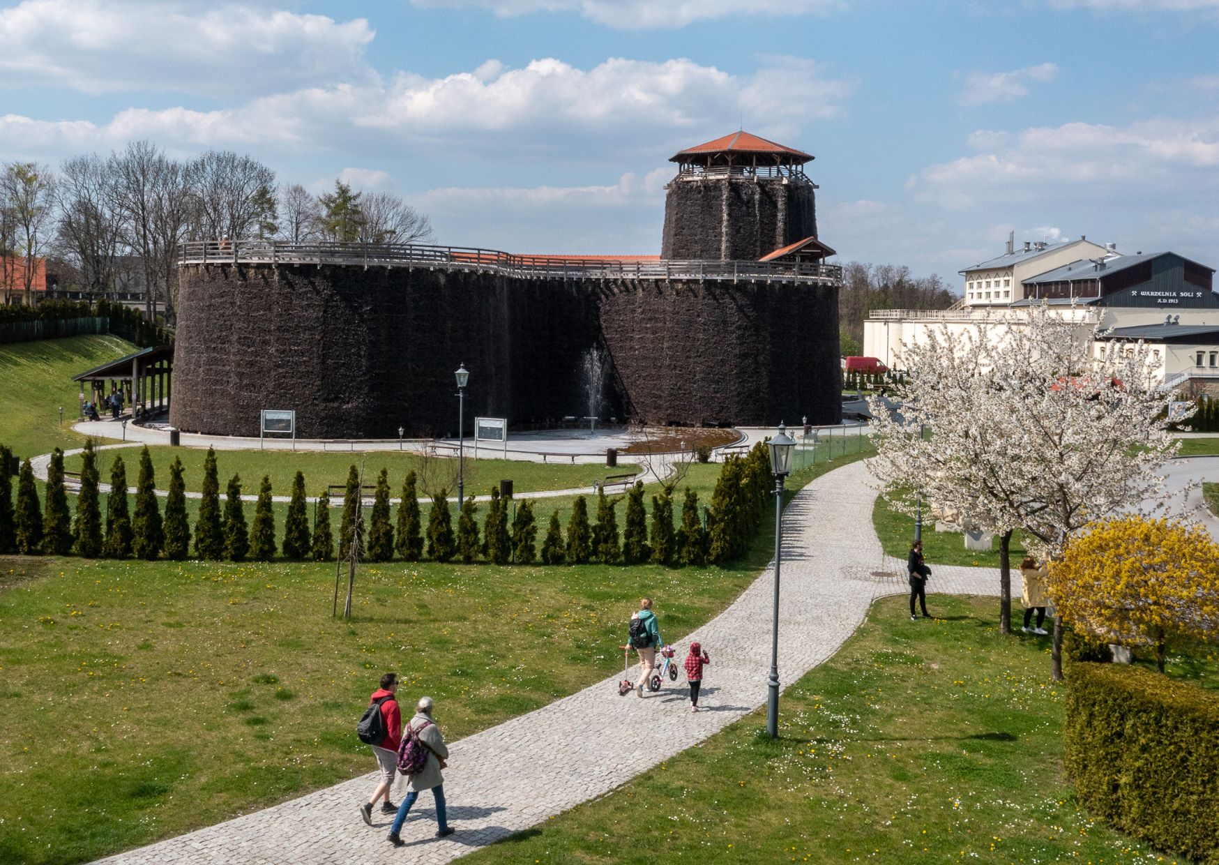 Tężnia otwarta od 1 kwietnia