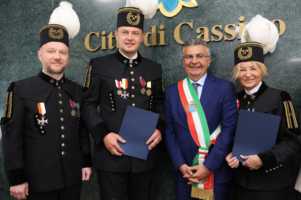 Podpisanie umowy z burmistrzem Cassino