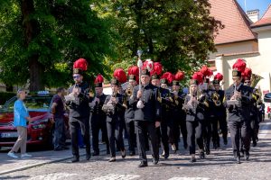 Górnicza orkiestra na ulicach Wieliczki