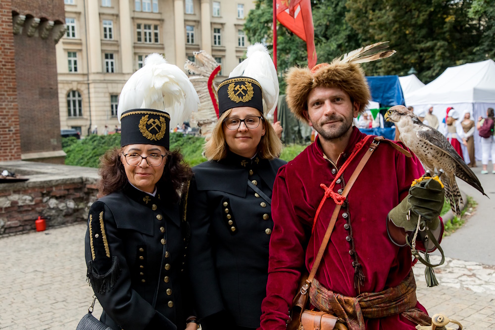 Sokolnik i dwie górniczki