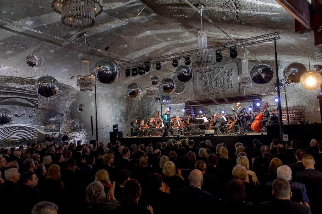 Publiczność i scena główna