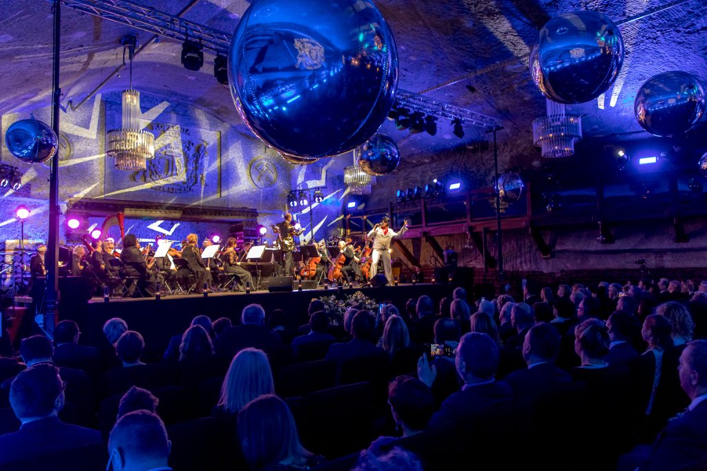 Publiczność, scena