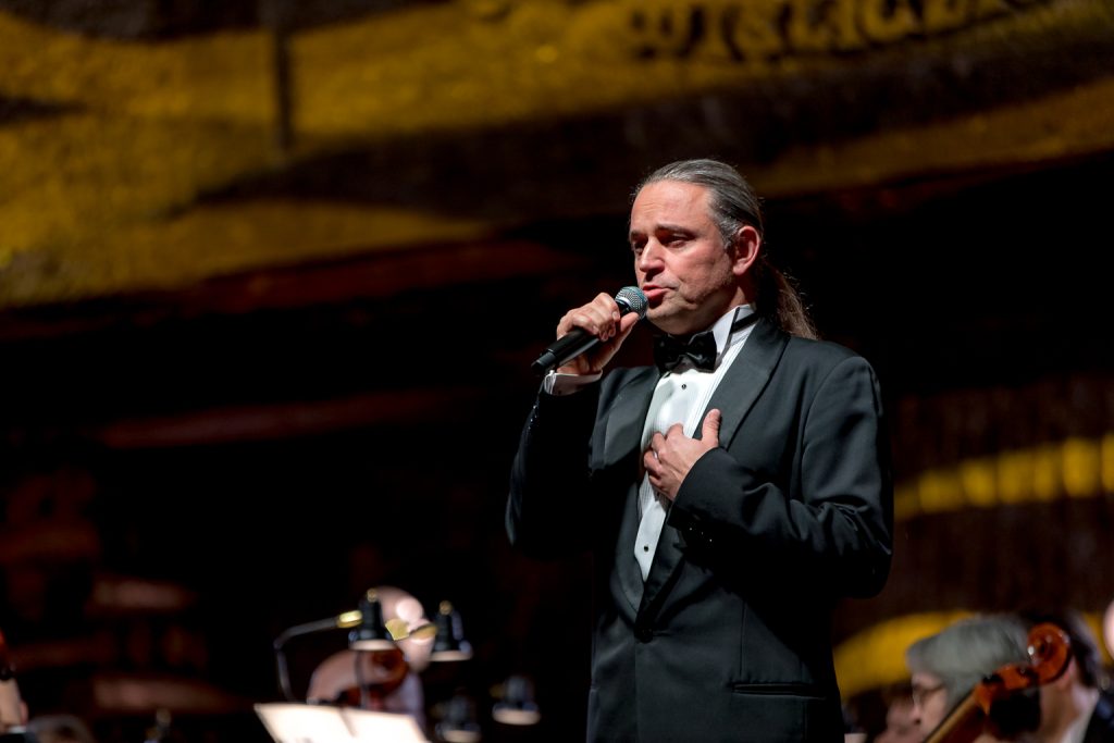 Solista podczas występu