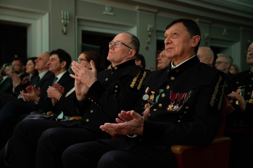 Zbliżenie na gości gali 