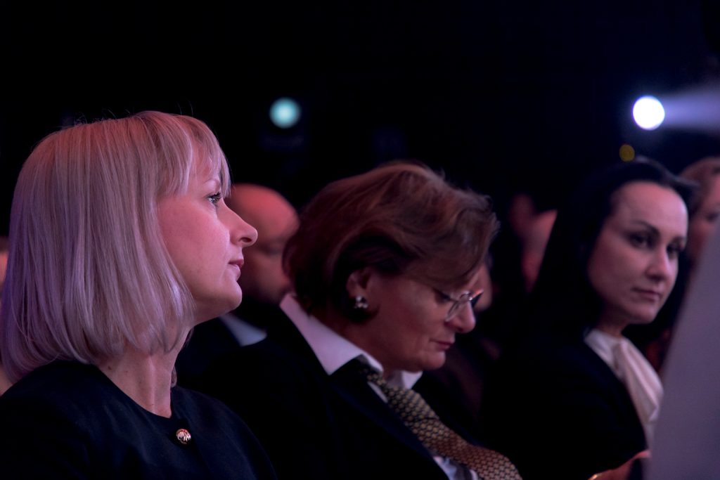 Reprezentantki kopalni na widowni - zbliżenie